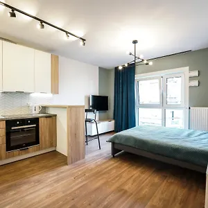 dom-na-kurkowej-51.hotelswroclaw.com/
